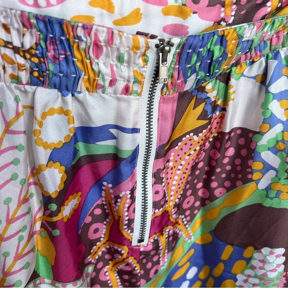 See By Chloé 100% Silk Abstract bohemian Mini Skirt with size 2 - Picture 4 of 5